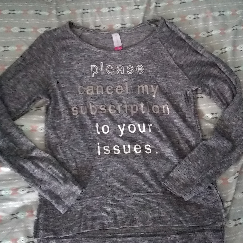 long sleeve tee small